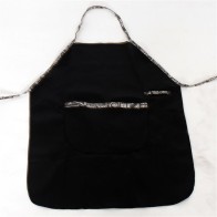 Black with Dressed Details apron 240gr 65p / 35c 85x65cm MARK724